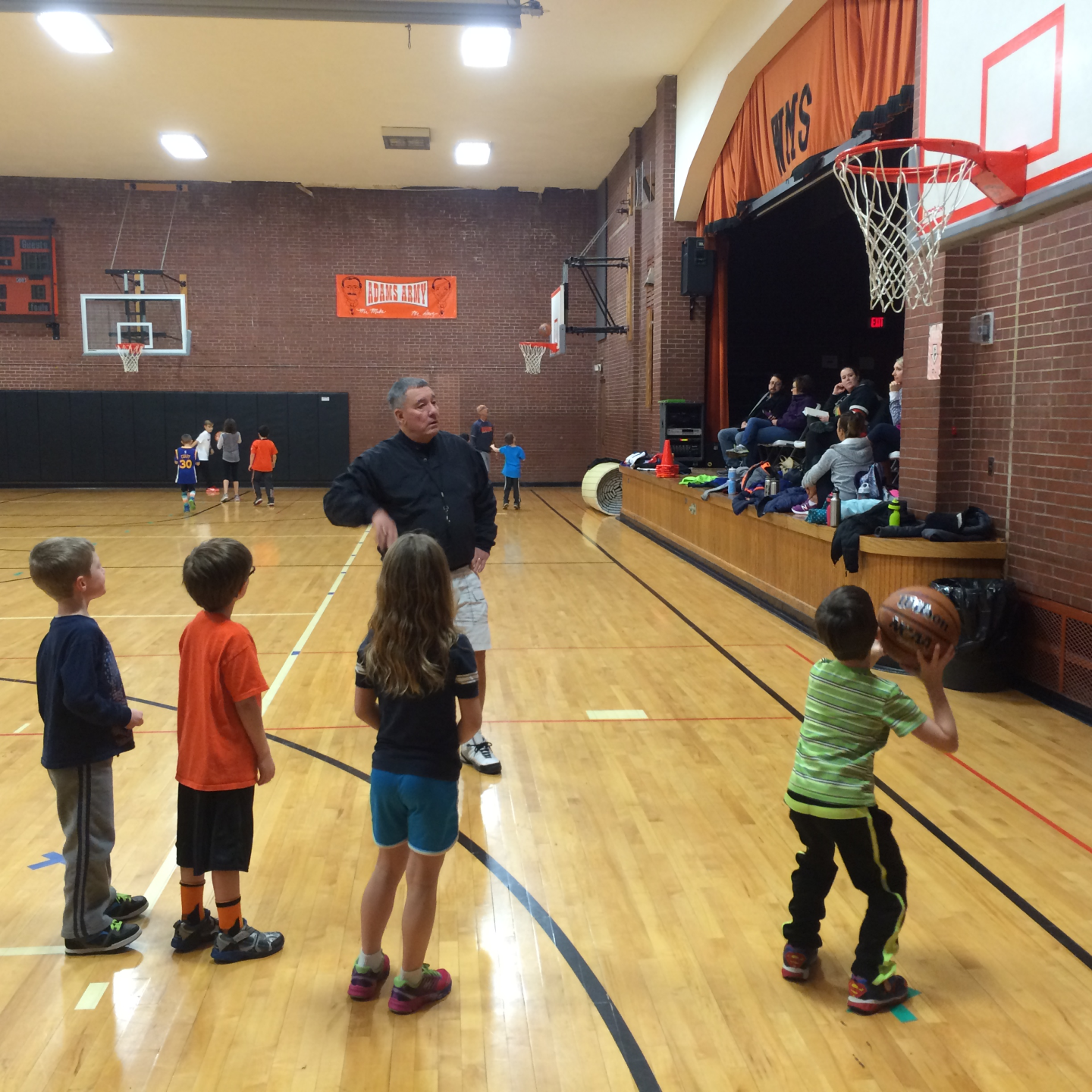 Washington Park District to hold 14th Annual Pass, Dribble, Shoot Basketball Camp